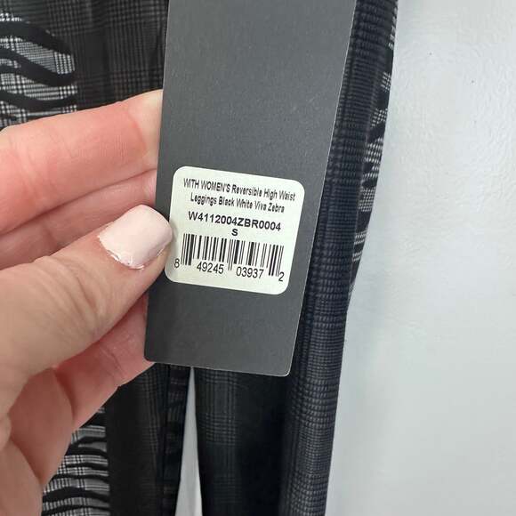 WITH NWT Reversible HIGH WAIST LEGGINGS BLACK WHITE VIVA ZEBRA, Sz S - Picture 9 of 15